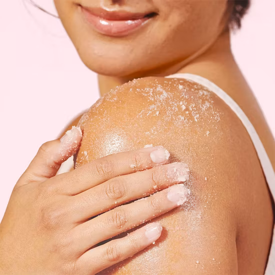 OEM ODM Private Label Körperpeeling Hautpflege Feuchtigkeitsspendendes Peeling Vitamin C Kokosnusszucker Körperpeeling